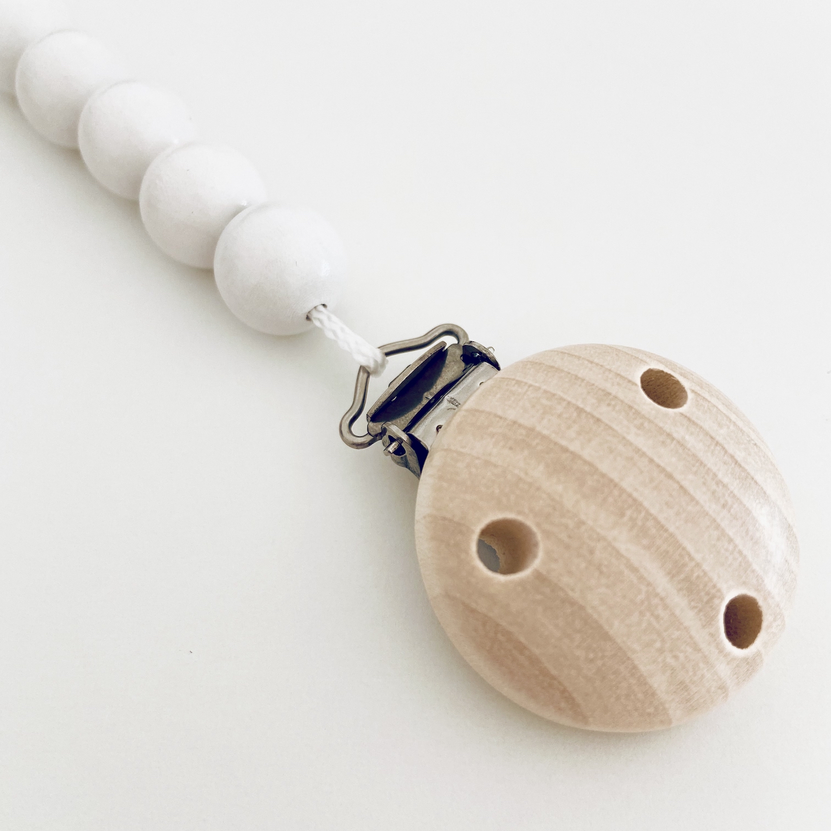 Schnullerkette by SOE Holz weiß