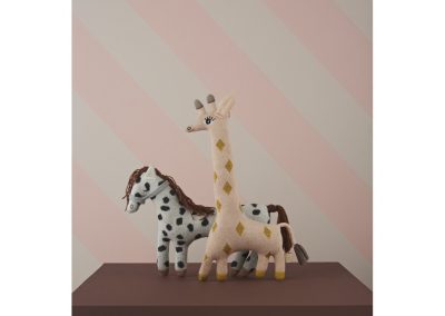 Baby Guggi Giraffe mit Pelle Pony